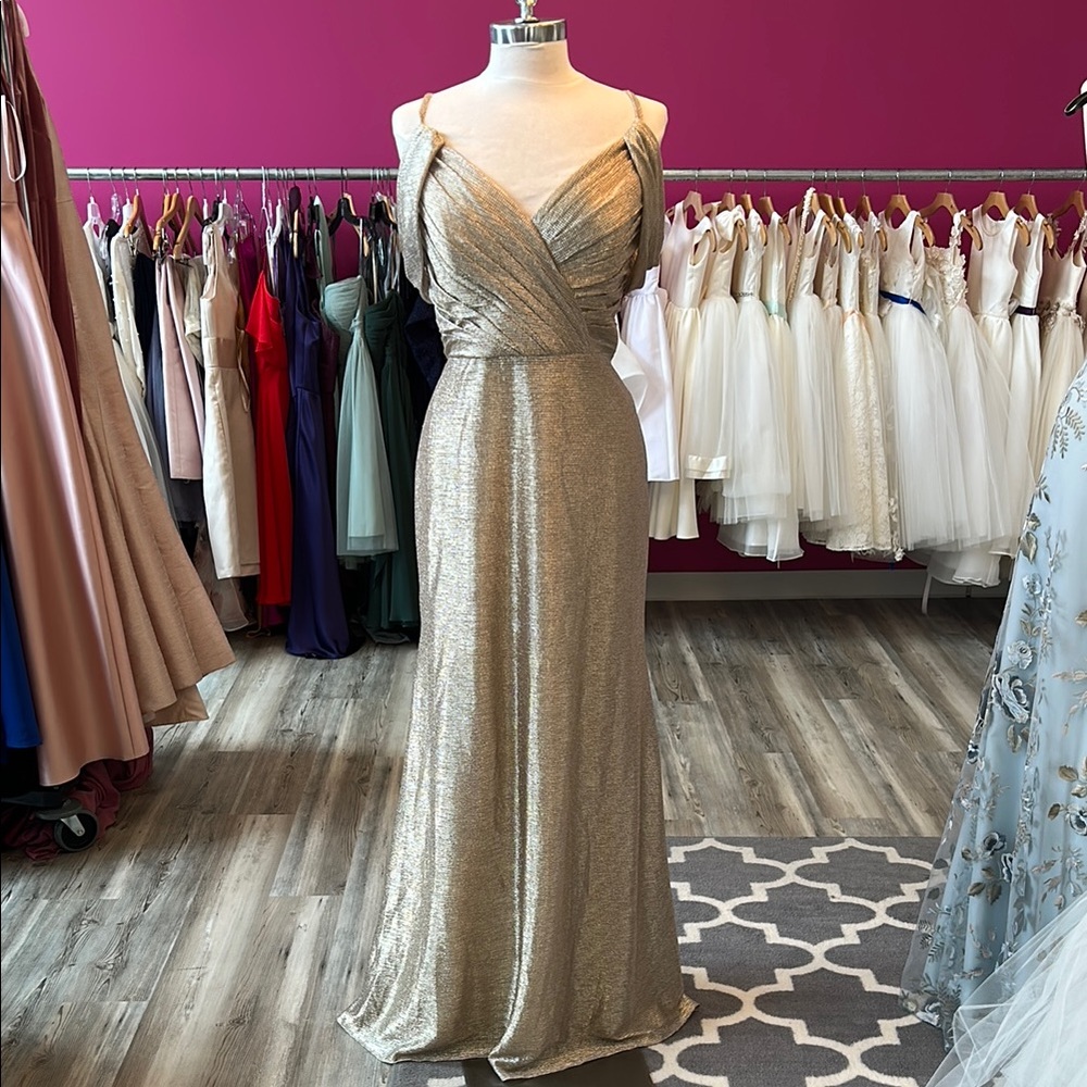 Elegant Gold Evening Gown